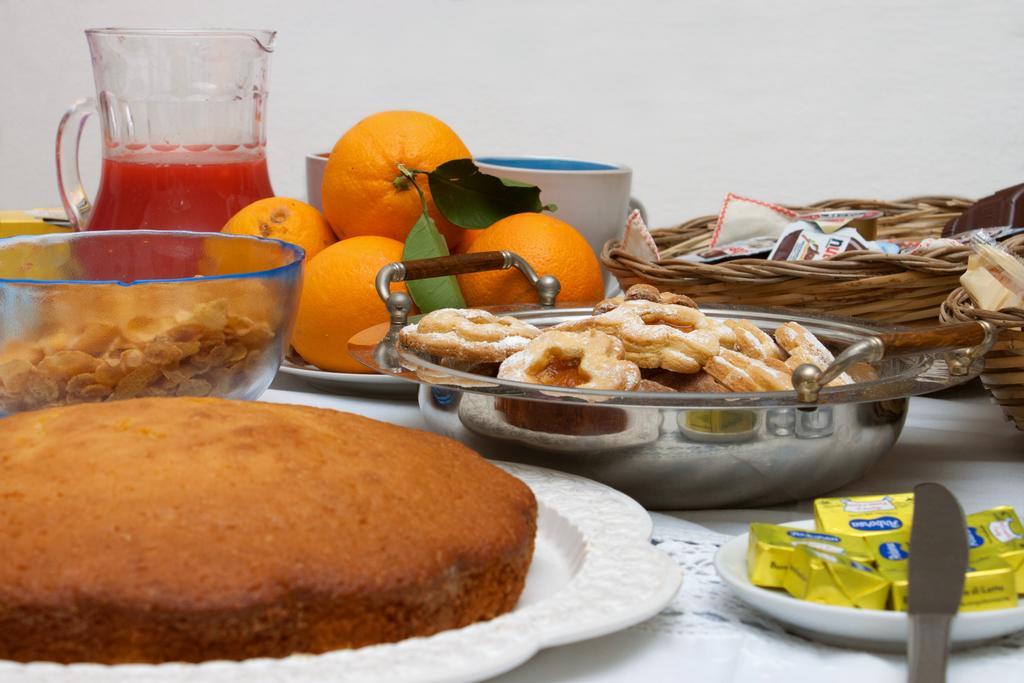 Il Vecchioliveto Di Ornella Bed and Breakfast Marrùbiu Δωμάτιο φωτογραφία